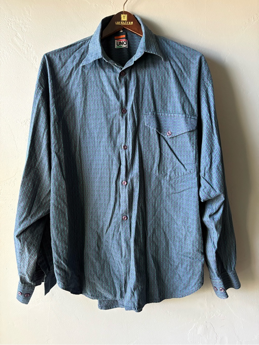 Uno Moda Vintage Button Up ~ Size M
